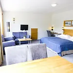 Home Hotel Grimstad 4*