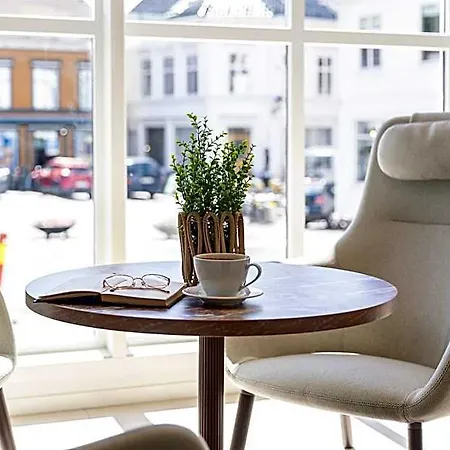 Home Hotel Grimstad Hotel 4*