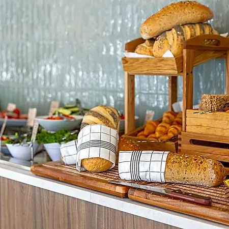 Home Hotel Grimstad Hotel