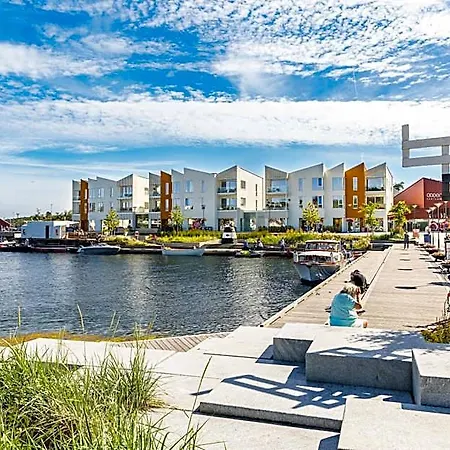 Home Hotel Grimstad Hotel