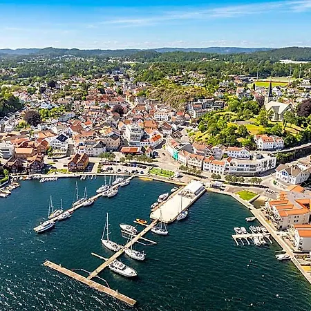 Hotel Home Hotel Grimstad 4*