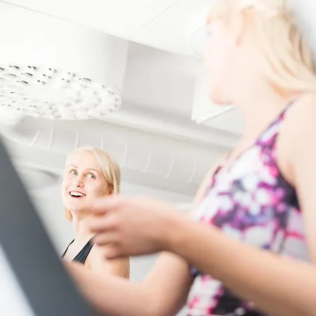 Home Hotel Grimstad Hotel