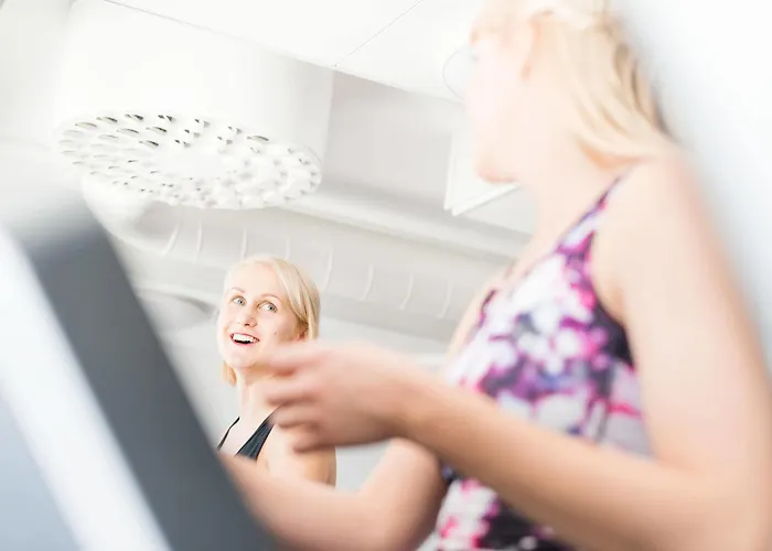 Home Hotel Grimstad Hotel