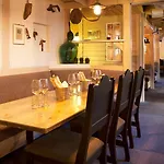 Home Hotel Grimstad