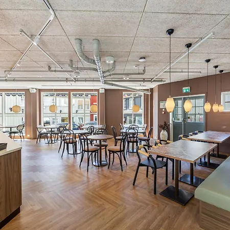 Home Hotel Grimstad 4* 그림스타드