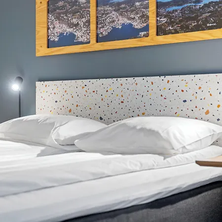 Home Hotel Grimstad 그림스타드